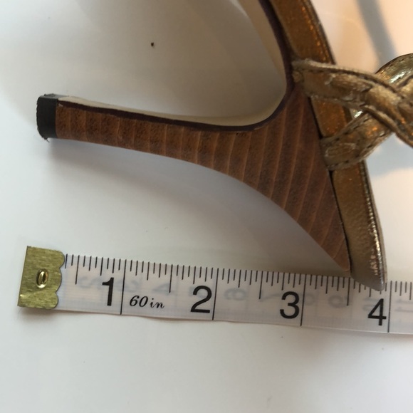 Vintage Metallic Bronze Kitten Heels - Picture 6 of 13